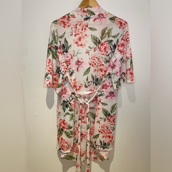 Brie Robe from Show Me Your Mumu - Picture 8 of 9